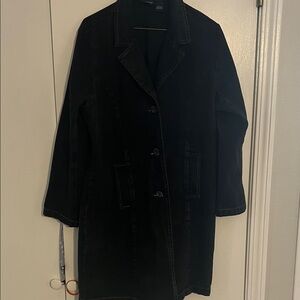 Sonoma Women's Black Trench Coat
39 “ long 
22” pit to pit